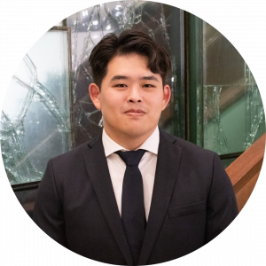 Kevin Ye - 叶康峰  Head of the Career Events Committee  
Study: MSc CEMS | MSc International Management